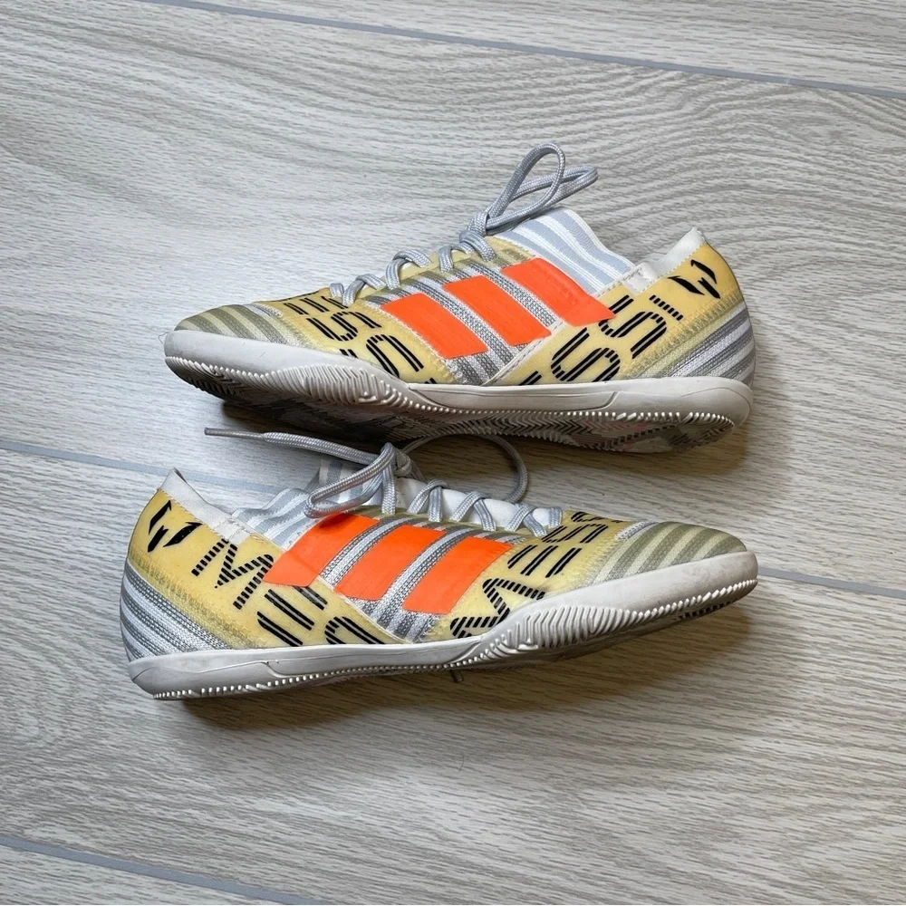 Adidas Nemeziz Messi Tango White Indoor Soccer Cleats Sneakers Youth Size 2.5